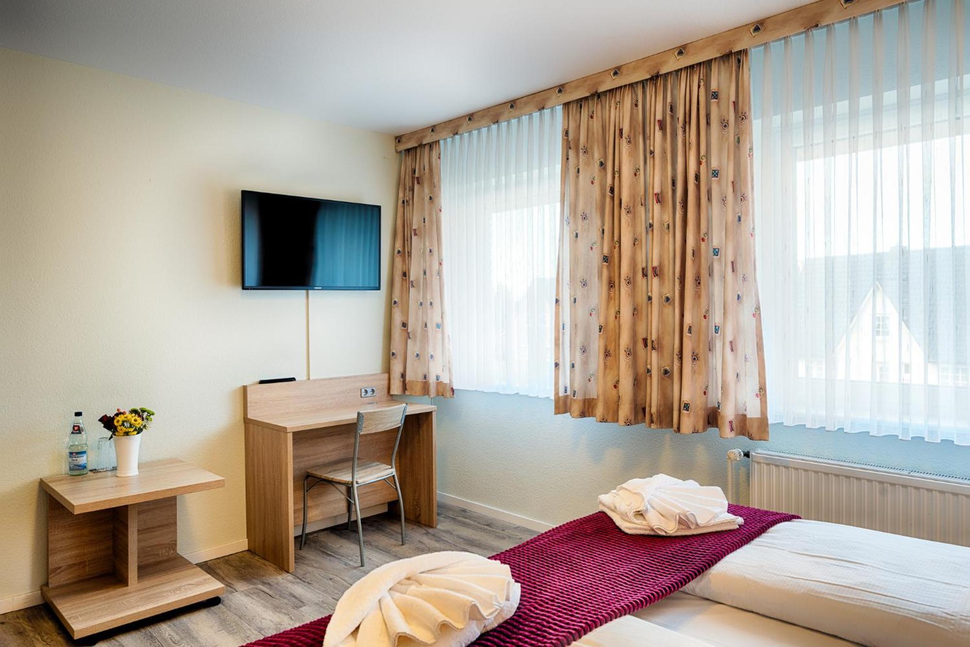 Hotel Friesland Leck Bagian luar foto